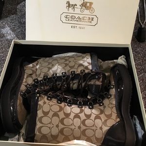 Coach boots